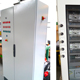 Etudes électriques et automatismes pour la gestion de 5 cuves gaz : Armoire et coffret hors zone ATEX 